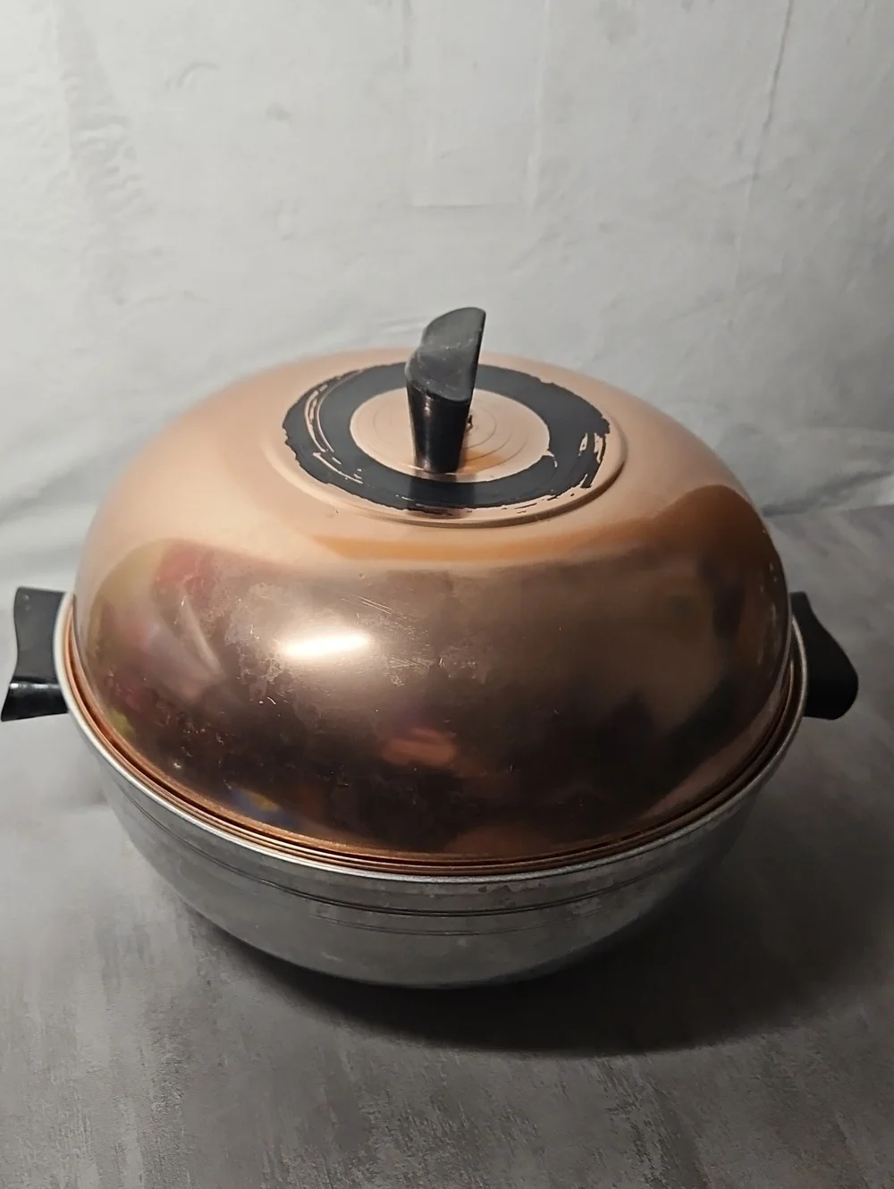 West Bend Vintage Bun Oven